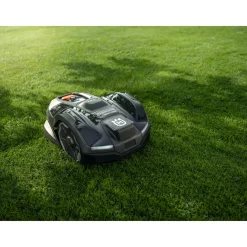 Automower® 405XE NERA med Slinglös Teknik*Husqvarna Clearance