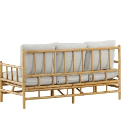 Cane, Naturfärgad Rottingsoffa med Grå Dynor*Venture Home Outlet