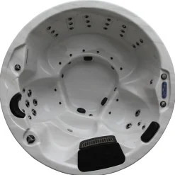 Circle Lux 60 46 Jets Runt Spabad för 6 Personer*DenForm Hot