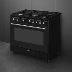 CX91GMBL Concerto Svart Ergonomisk och Smart Design*Smeg Clearance