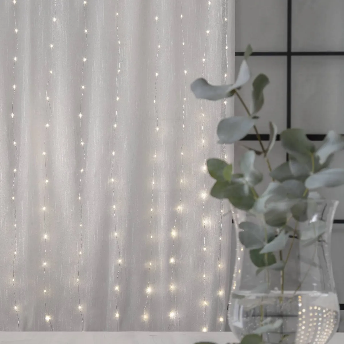 Dew Drop Hängande Gardinslinga LED*Star Trading Sale