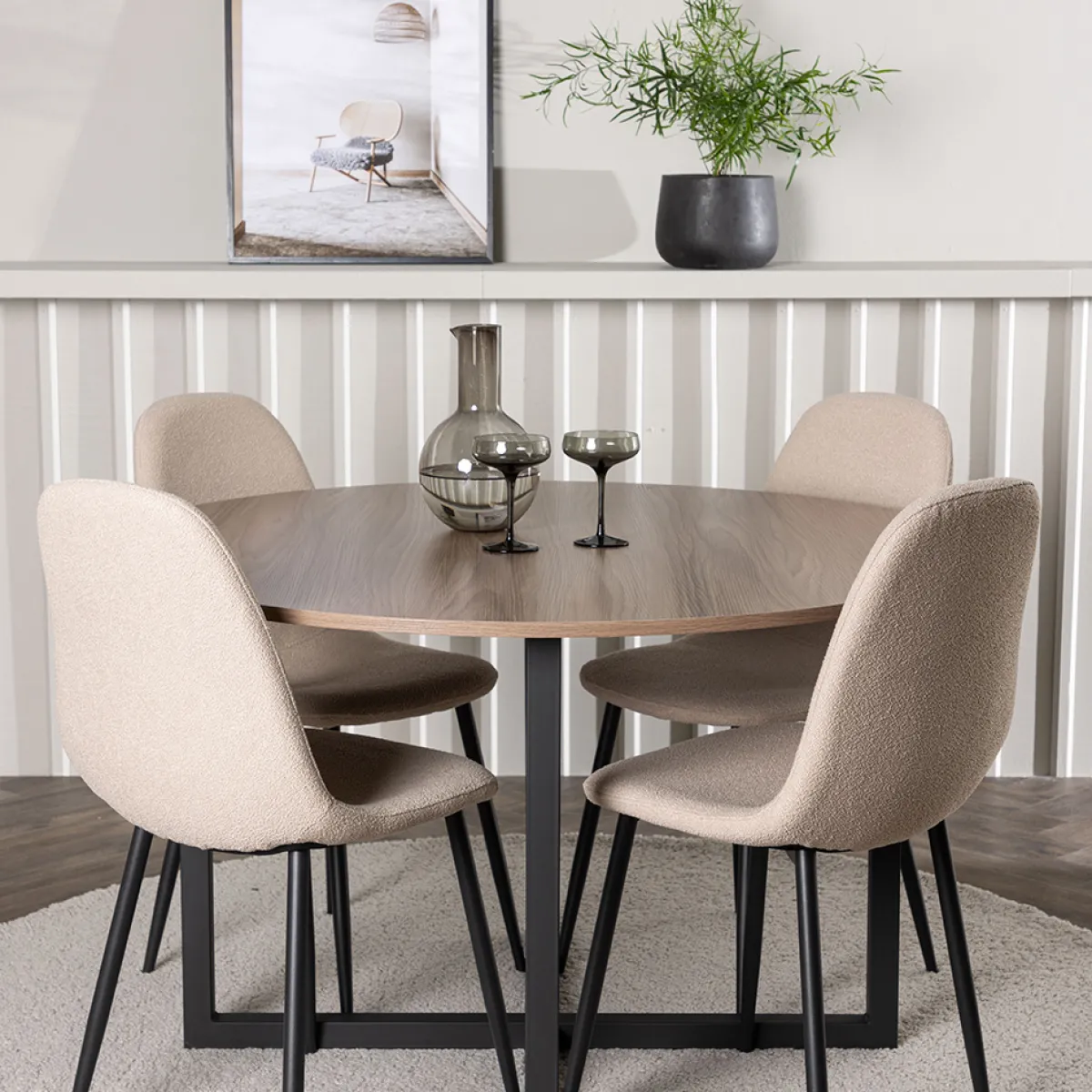 Durango Ø120 cm med 4 st Polar stolar*Venture Home Sale