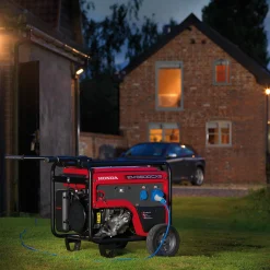 EM5500 Max 5500W 10A-230V 16A-230V*Honda