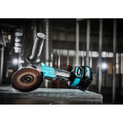 GA013GZ 40V XGT Ø125 mm utan Batteri och Laddare*Makita Hot