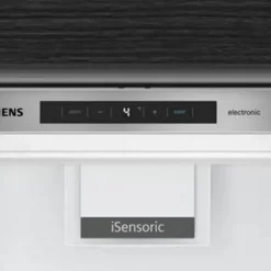 iQ500 KI81RAFE1 med LED-belysning och SuperCooling-teknik*Siemens Discount