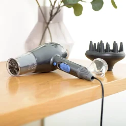 Lyss 2300W Ionic*Taurus Outlet
