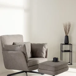 Madrid med Fotpall*Venture Home Sale