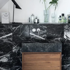 Nero Marquina Svart Polerad 30x30 cm*Arredo Discount