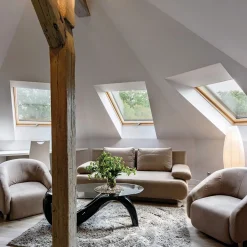 Premium Pivåhängt 3-Glas Aluminium*Fakro Outlet