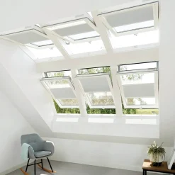 Premium Pivåhängt 3-Glas Aluminium*Fakro Outlet