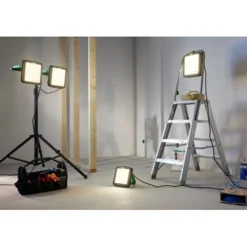 Thorsman LED 4000K IP54 med USB A+C och Schuko-uttag*Schneider Electric New