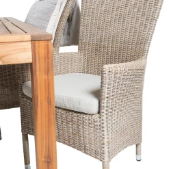 Toscana*Venture Home Outlet