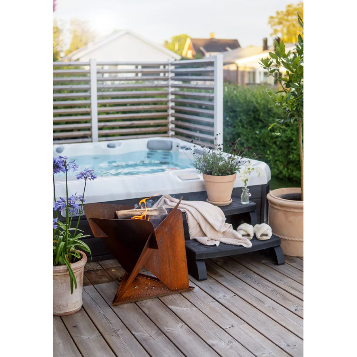 Triangel Inkl Fat Corten 64x64x54 cm