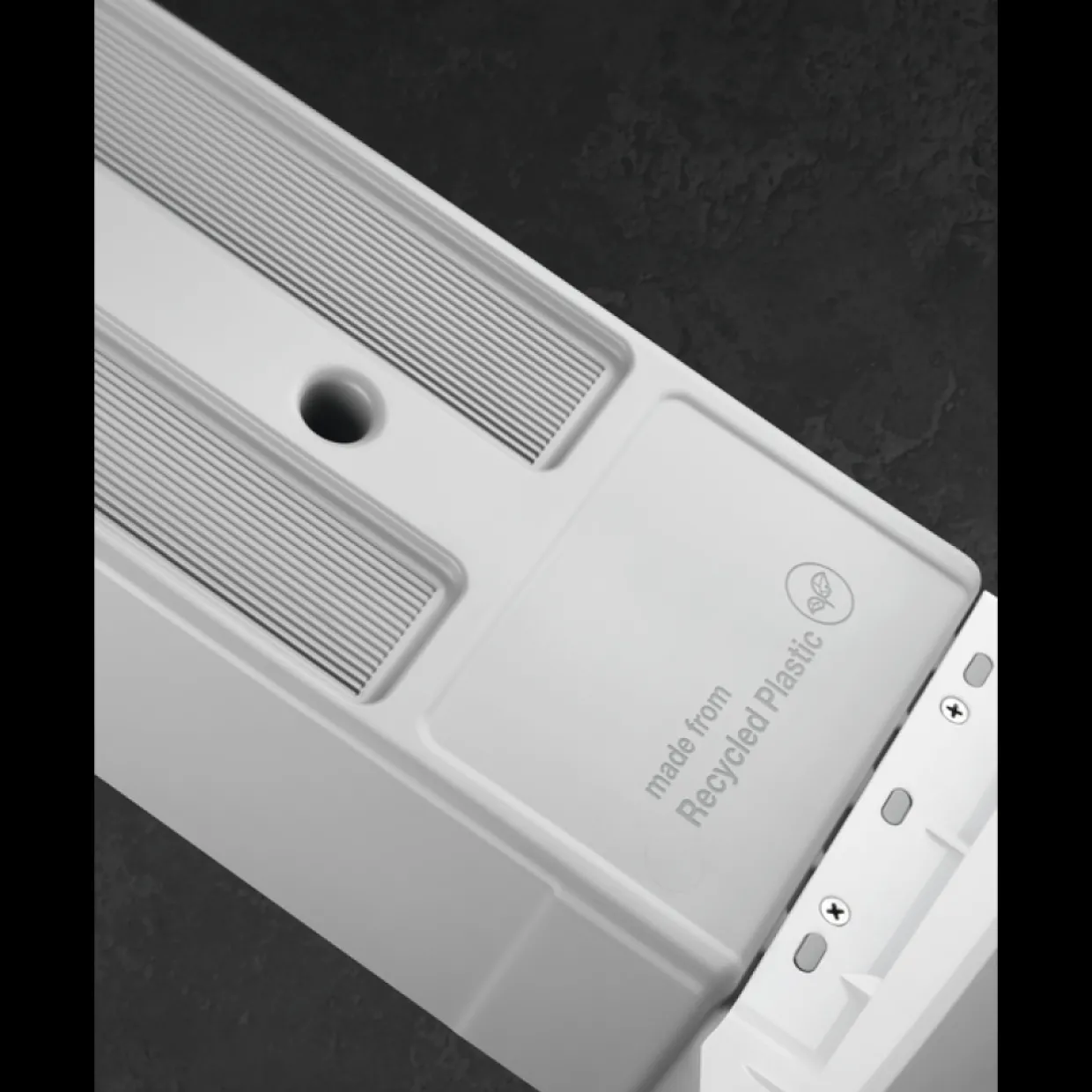 TR722O84D