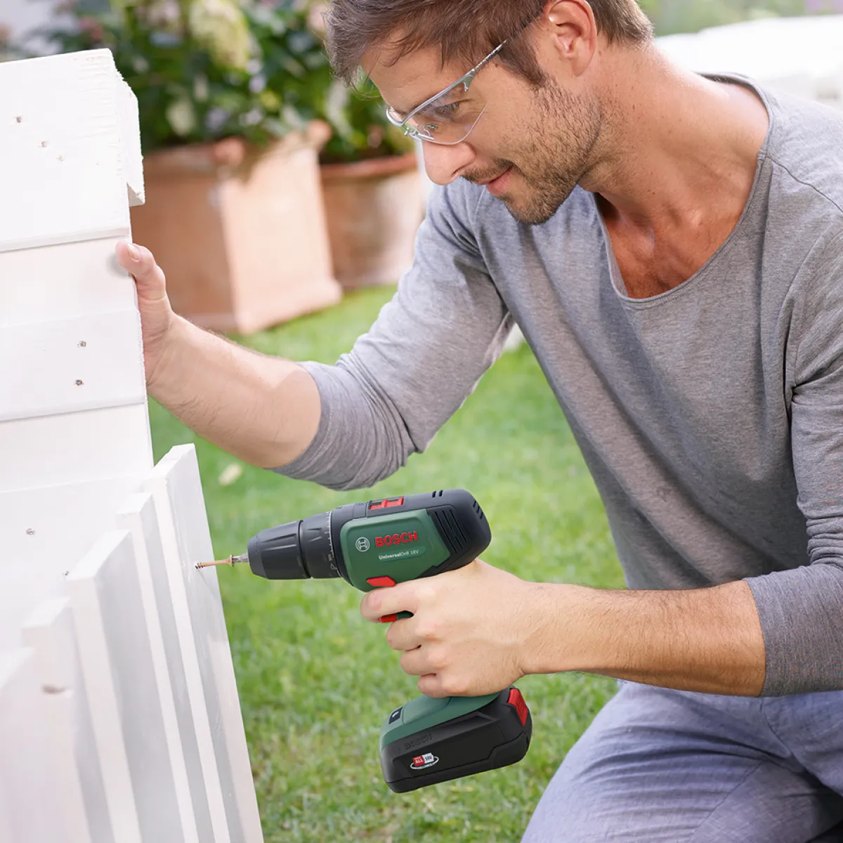 UniversalDrill 18 Solo*Bosch Power Tools Hot