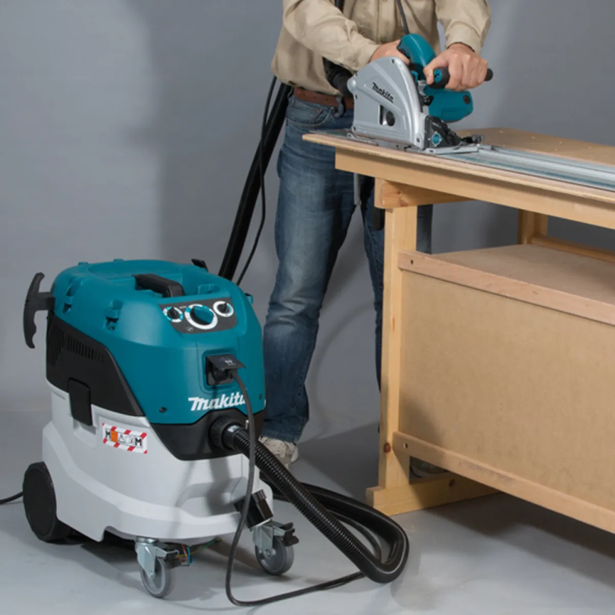 VC4210M*Makita Discount